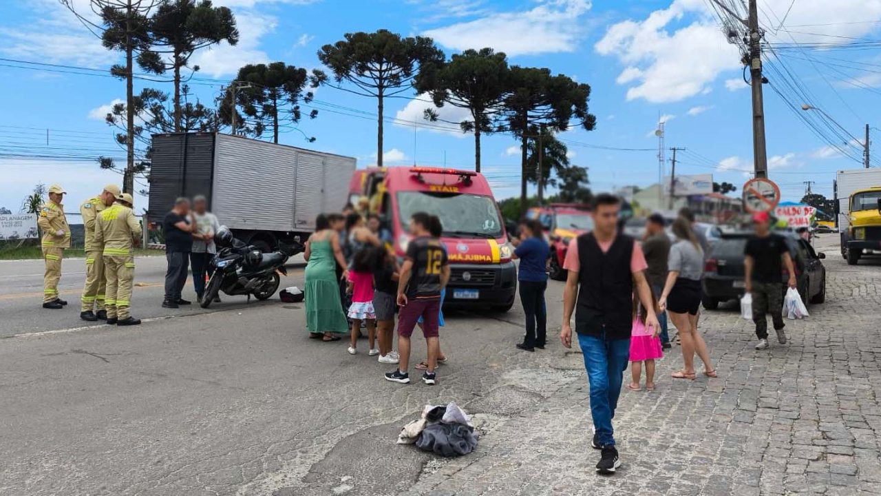 mulheres-feridas-acidente-roca-grande-colombo