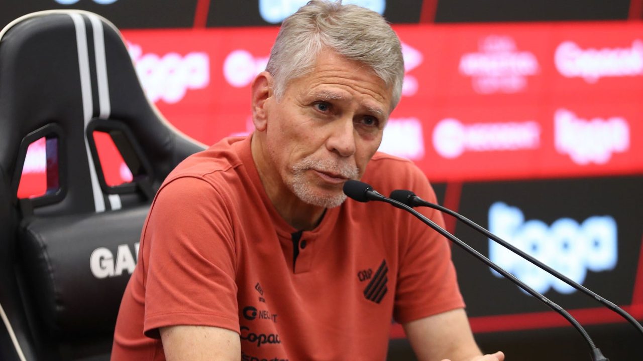 Paulo Autuori, diretor esportivo do Athletico.