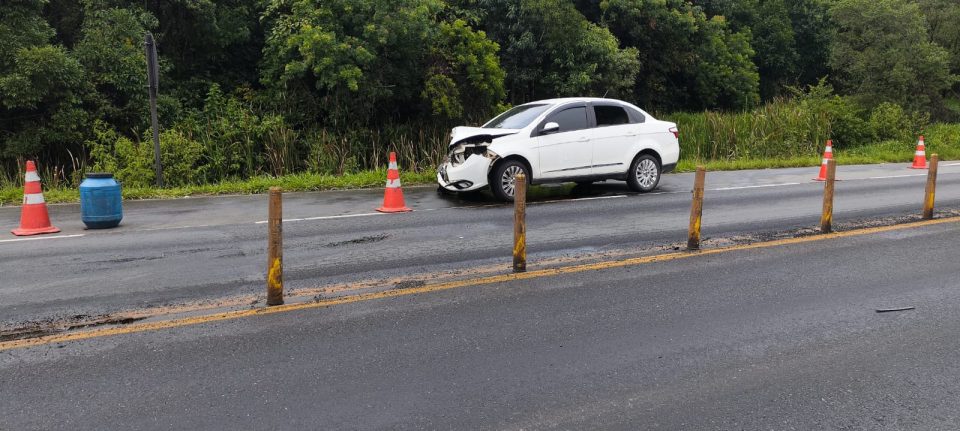 acidente-carro-app-contorno-norte