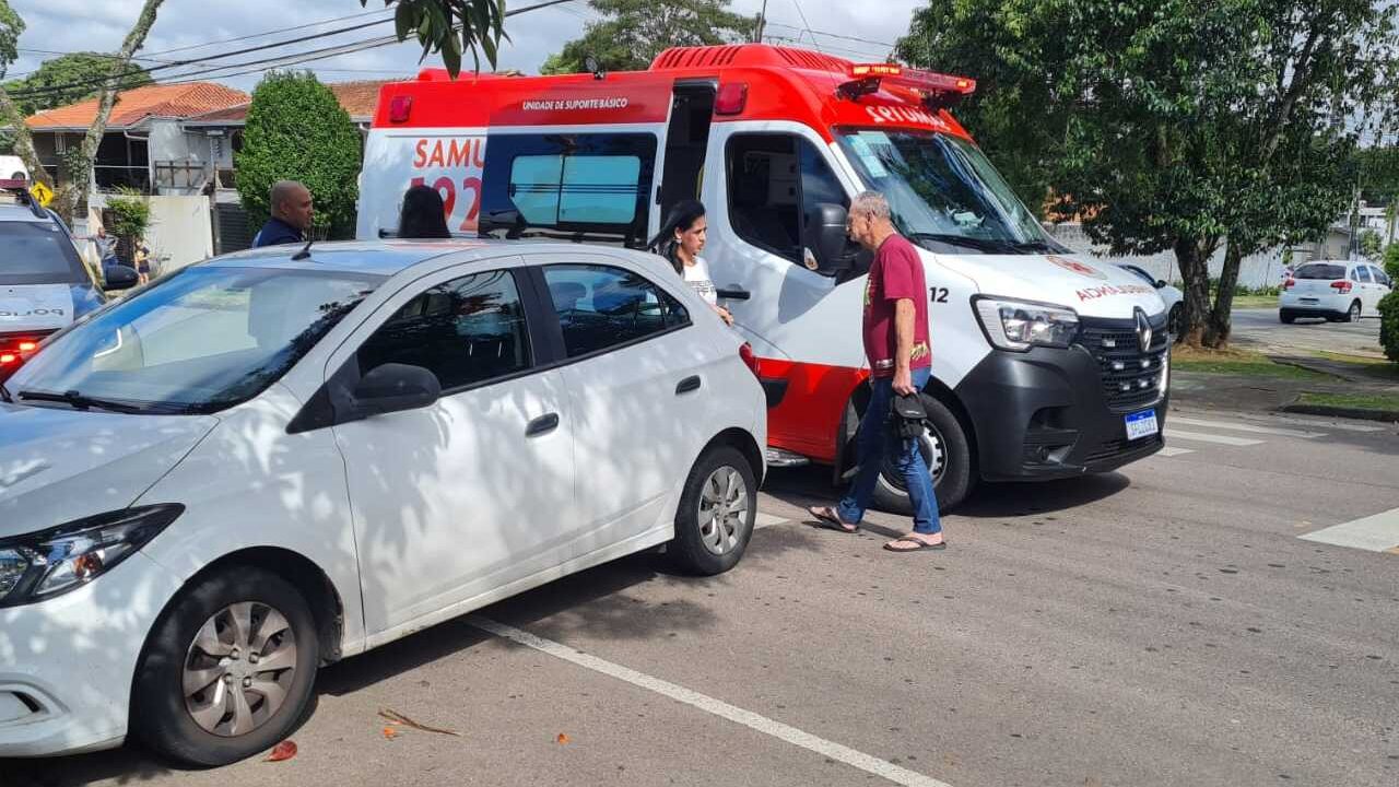acidente-curitiba-passageira-corrida-aplicativo-ferida