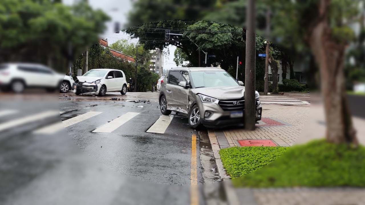 acidente-praça-expedicionario-curitiba