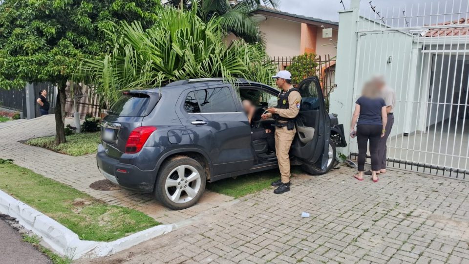 motorista-acidente-preso-embriaguez-curitiba-3