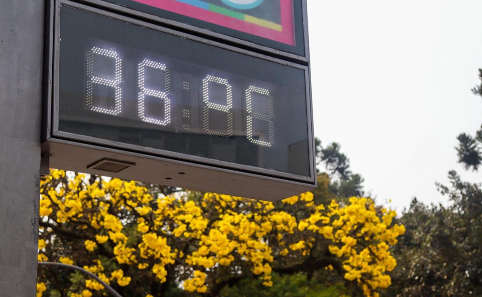 verao-2024-vai-ser-quente-simepar