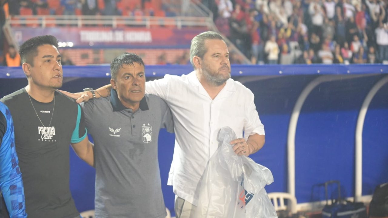 Argel Fuchs, técnico do Paraná Clube.