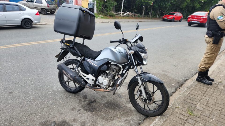 acidente moto colombo