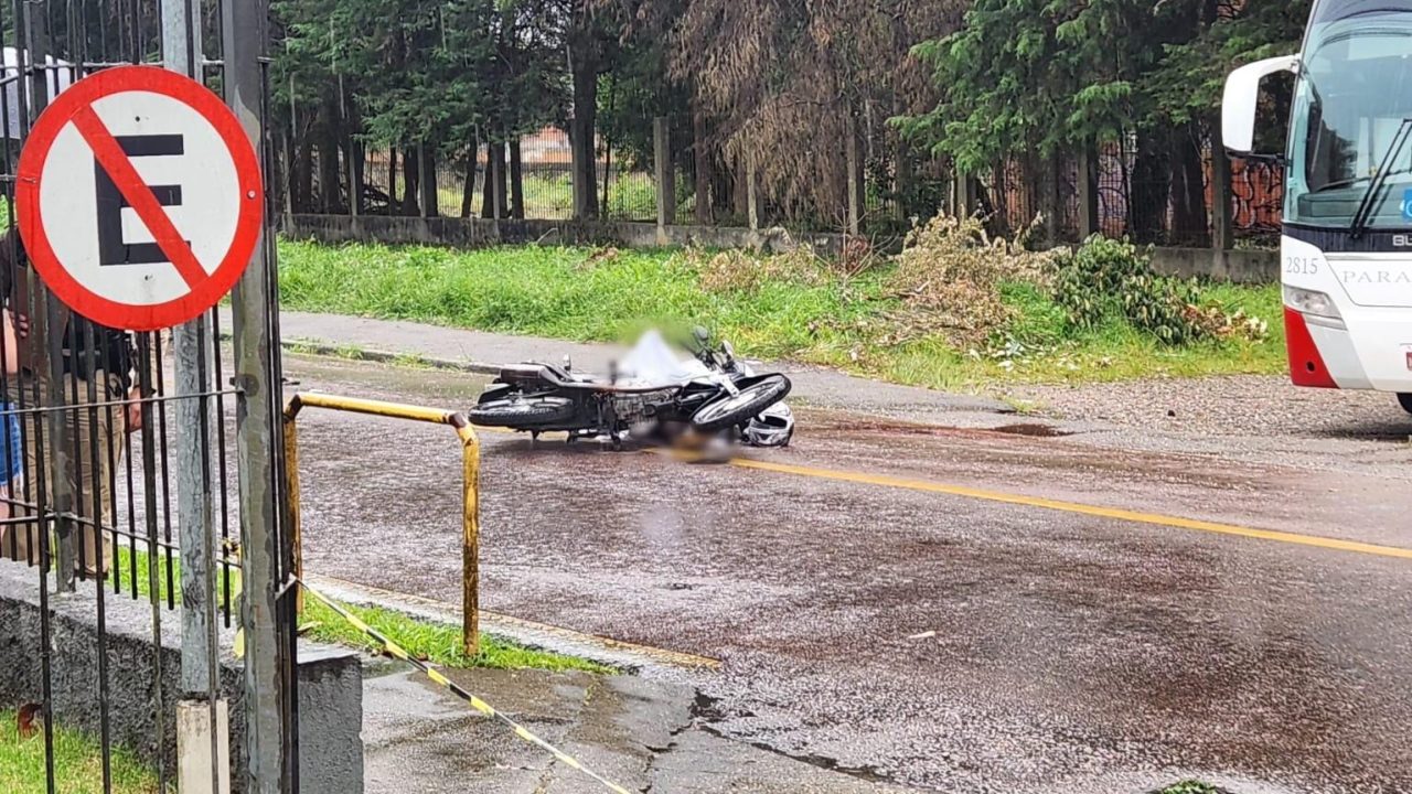 acidente motociclista na cic