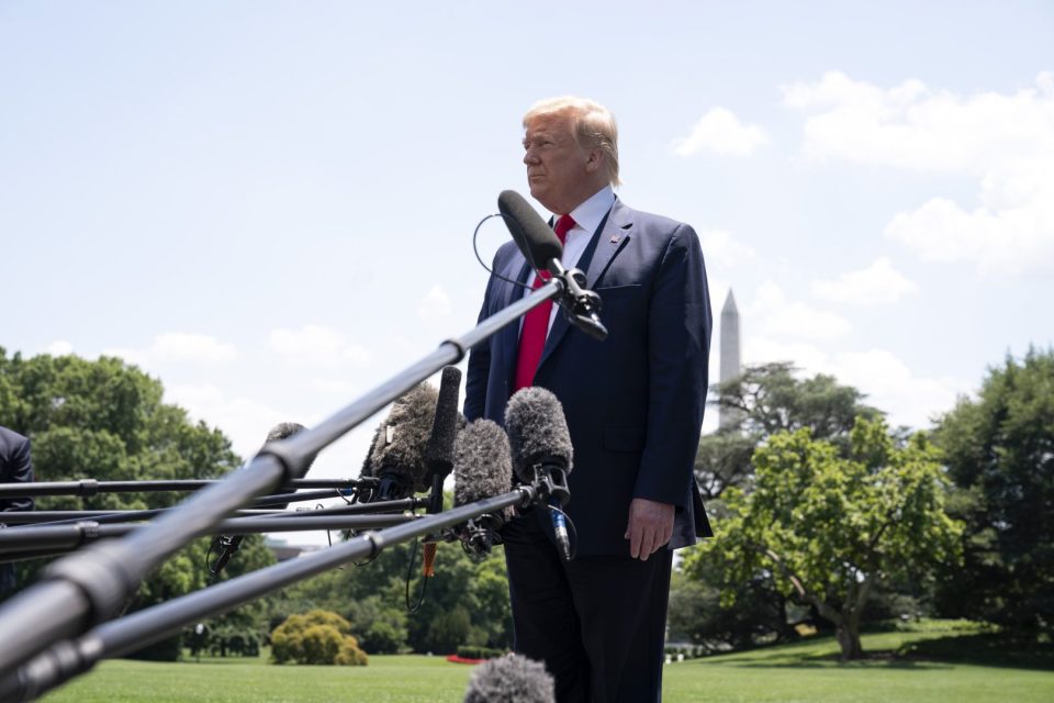 Trump repete que Brasil está em grupo de países que cobram muita tarifa e querem mal aos EUA