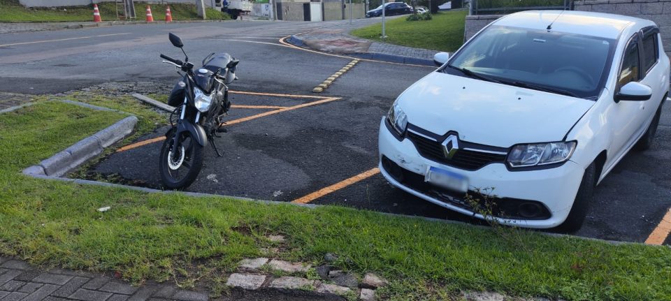 acidente-moto-carro-app-curitiba-2