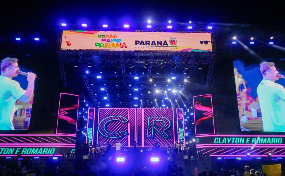 em-penultimo-fim-de-semana-shows-cleyton-romario-agitam-matinhos-classicos-sertanejo