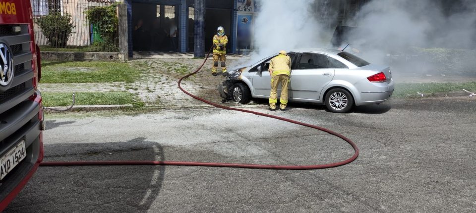incendio-carro-motor-boa-vista