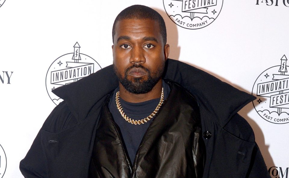 kanye-west-surta