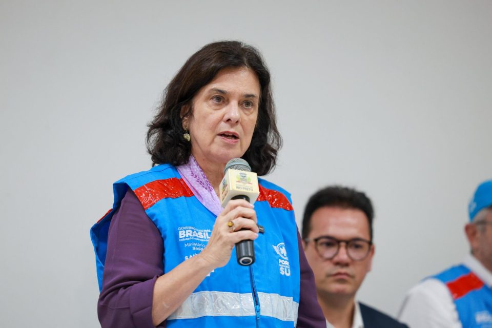 nisia-trindade