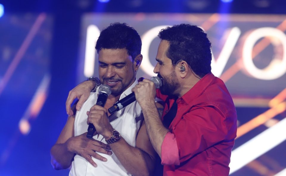 verao-maior-parana-zeze-di-camargo-luciano-reunem-119-mil-pessoas-show-litoral-1