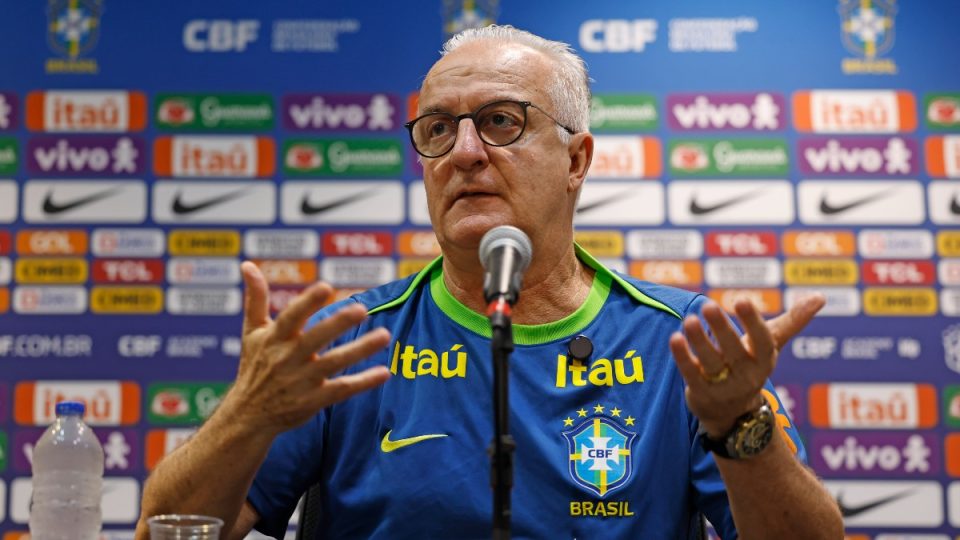 Dorival Júnior, técnico da seleção brasileira