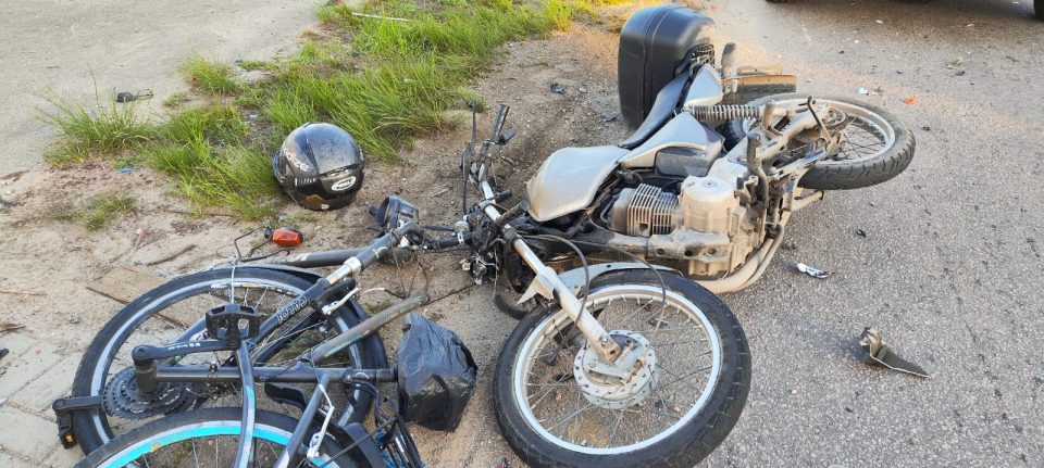 colisão-bicicleta-moto-sítio-cercado-5