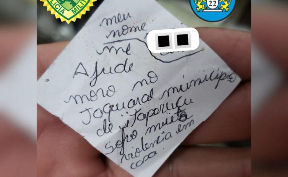 mulher-mantida-carcere-privado-pelo-marido-escreve-e-mail-pedindo-ajuda-salva-policia-rmc