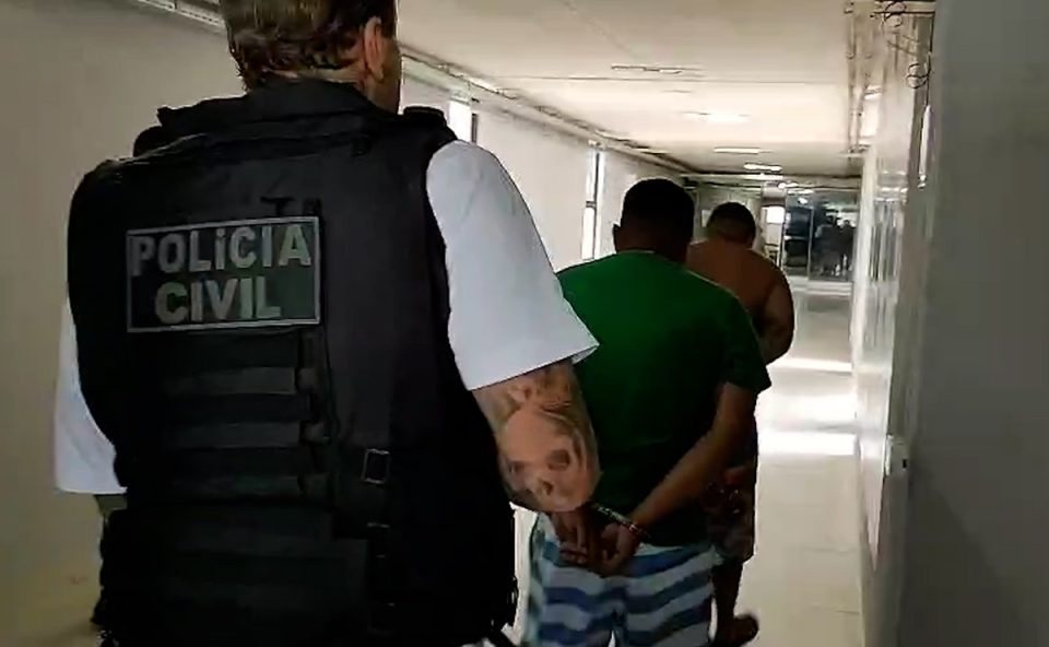 preso-suspeito-esfaquear-roubar-carro-santa-felicidade-2