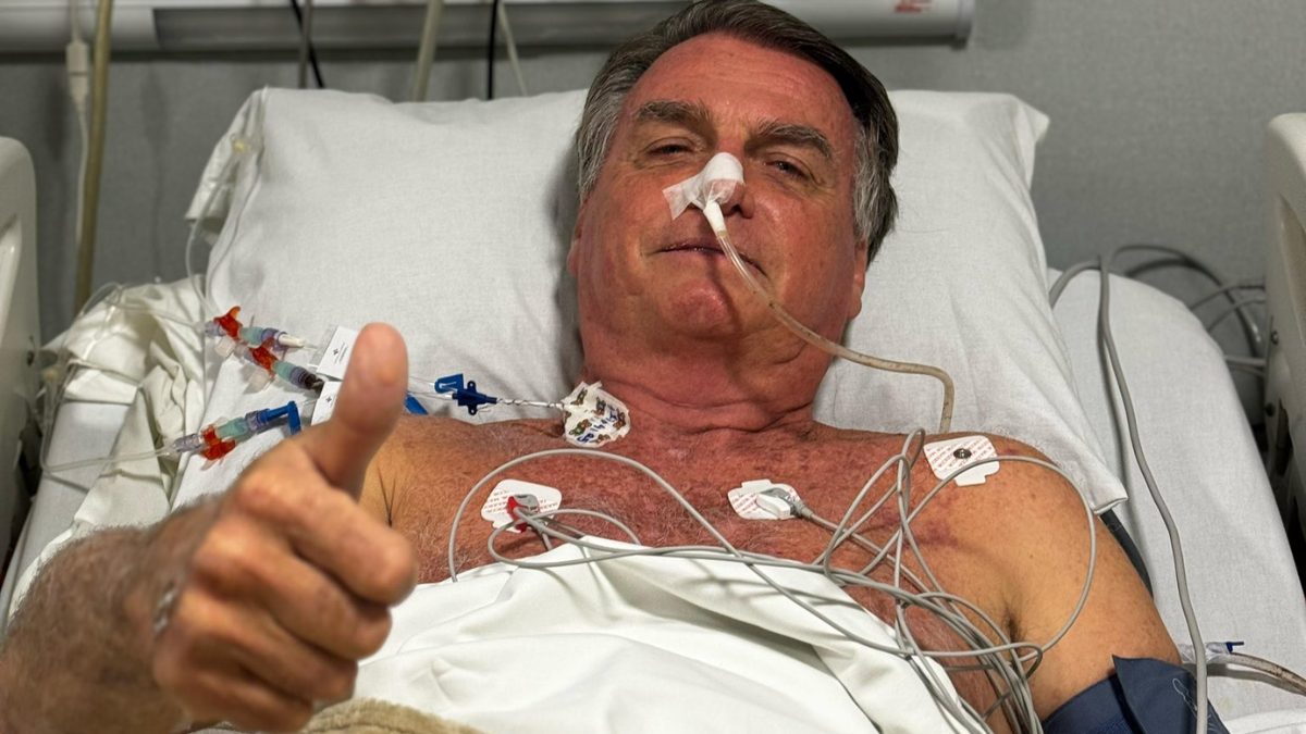 bolsonaro-internado-pronuncia