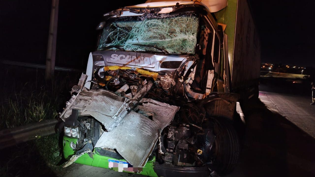 engavetamento-seis-veiculos-prf-ponta-grossa-br-376-3
