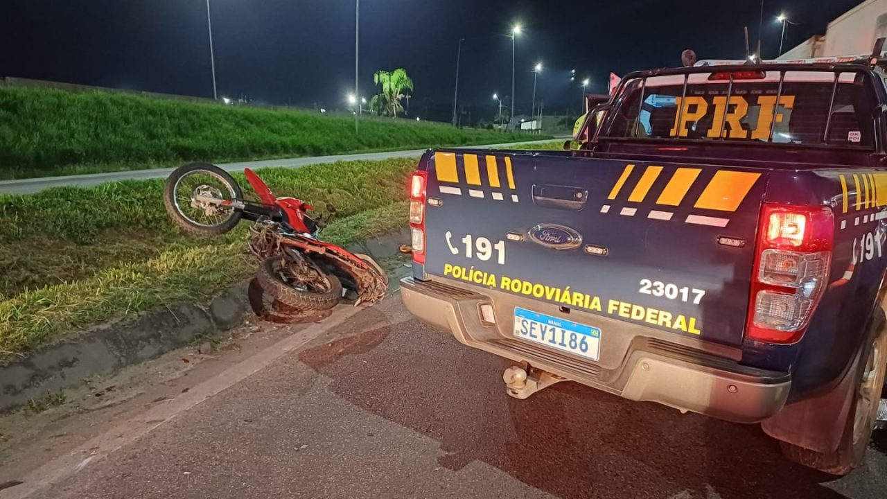motociclista-morre-acidente-caminhão-br-277-paranagua