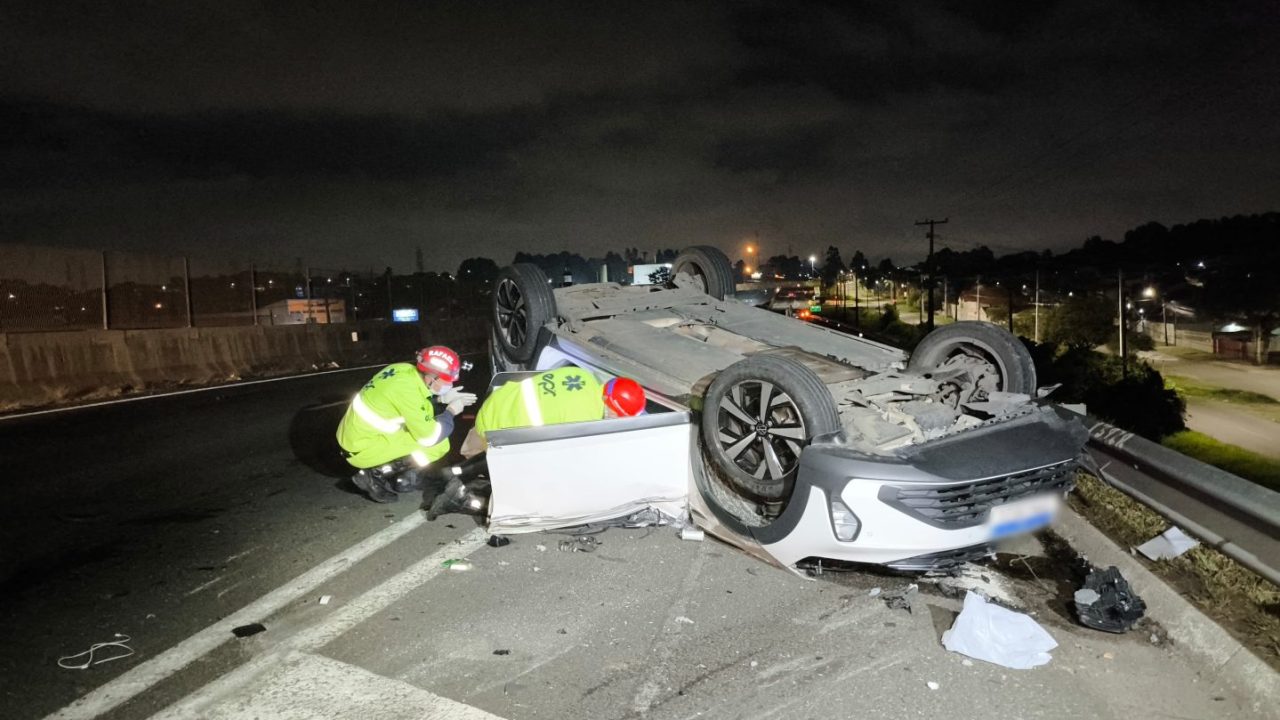 motorista-morre-ejetado-carro-br-277-curitiba-2