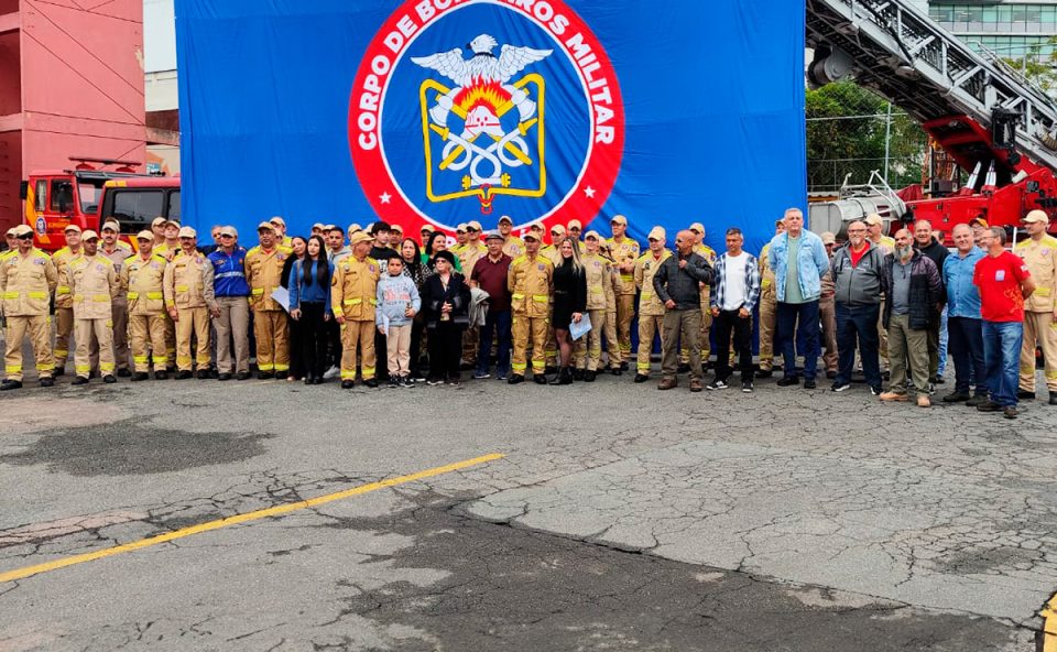sargentos-cordeiro-machado-clodemar-aposentam-bombeiros-1