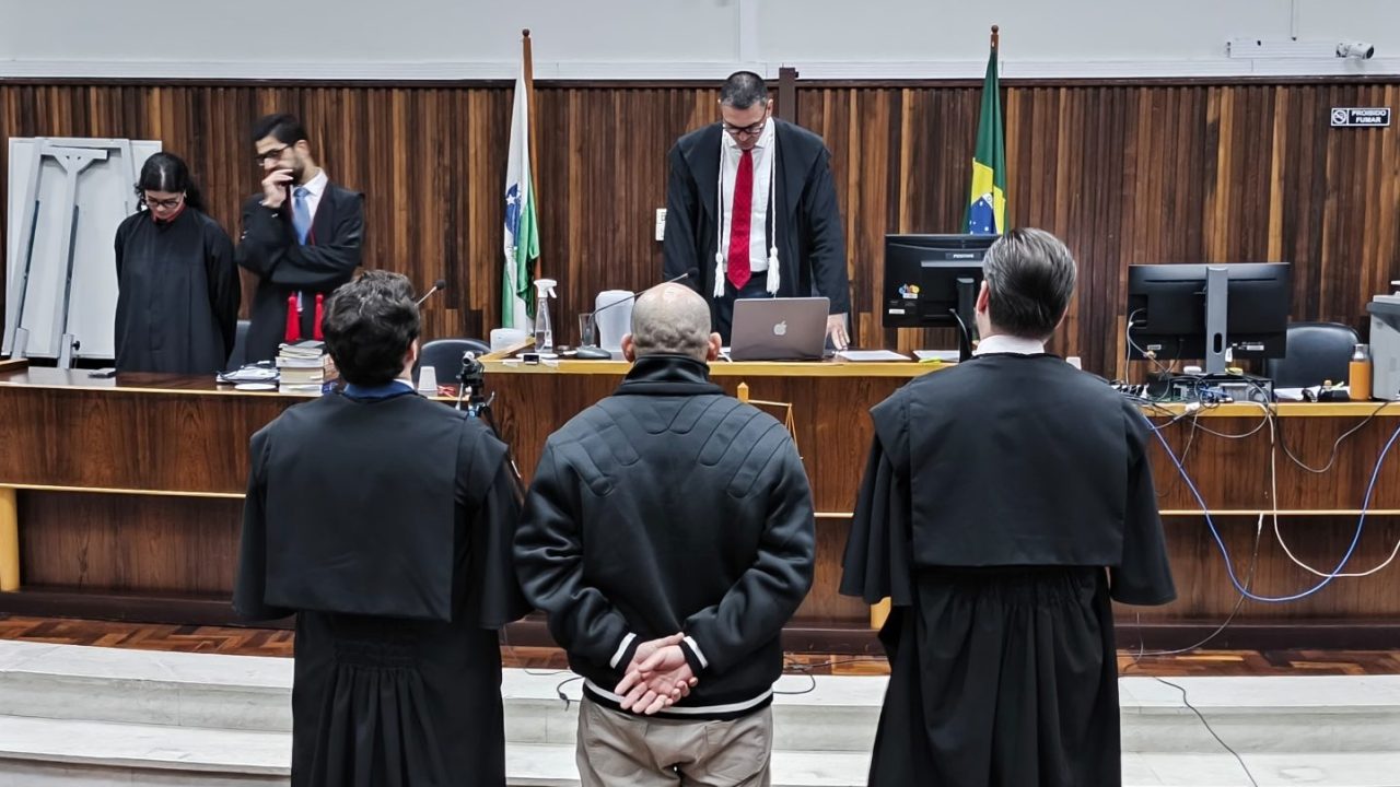 caminhoneiro-condenado-desgovernado-curitiba
