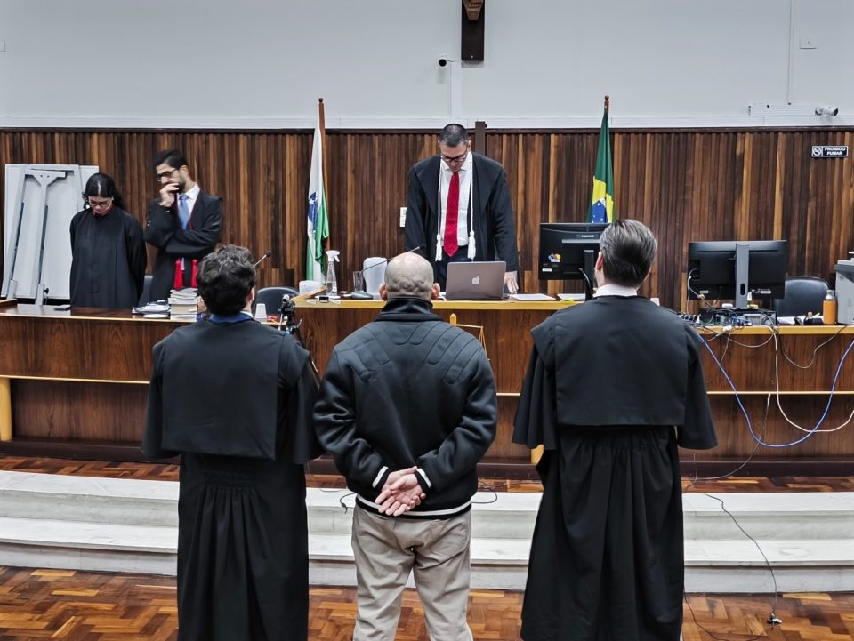caminhoneiro-condenado-desgovernado-curitiba