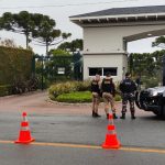 criminosos-invadem-condominio-luxo-santo-inacio-2