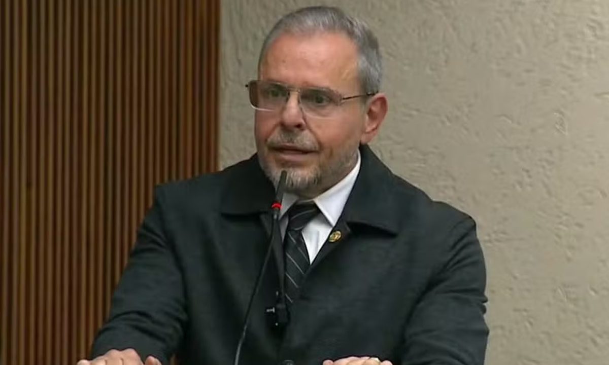 deputado-pl-ricardo-arruda-vira-reu