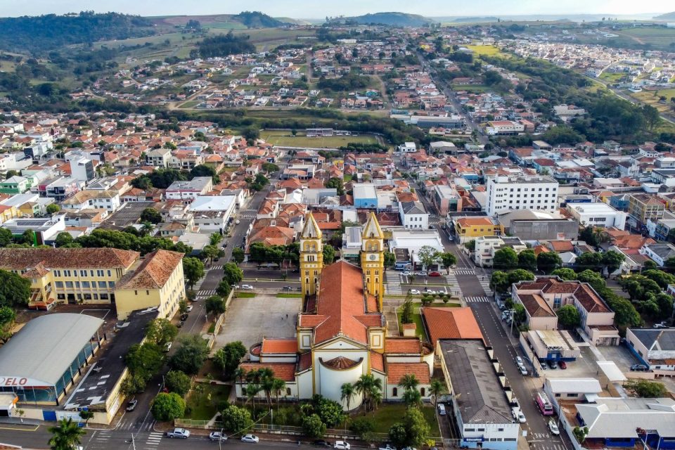 Quatro cidades do Paraná estão entre as 10 mais desenvolvidas do Brasil, diz Firjan