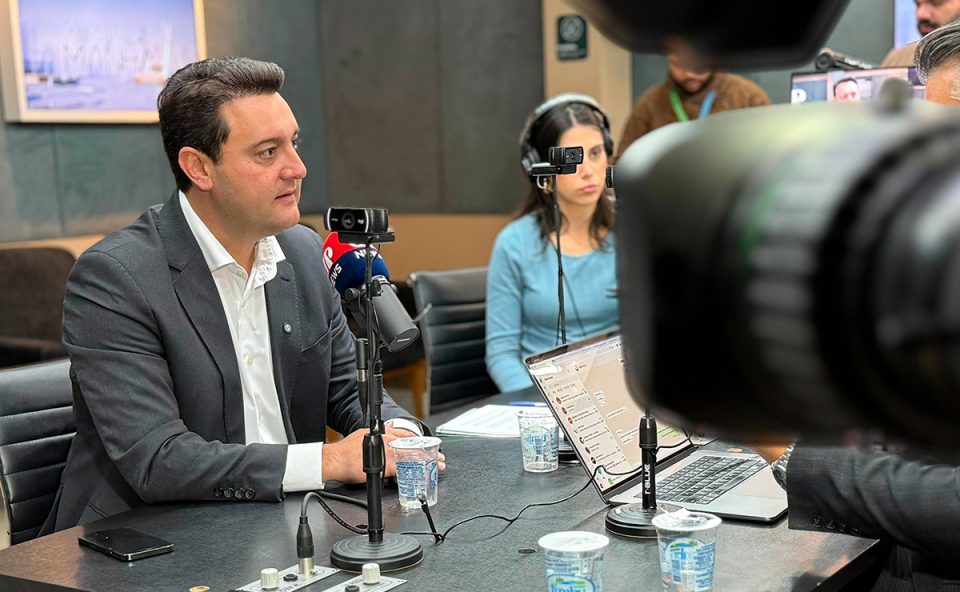 ratinho-jr-entrevistado-jovem-pan-curitiba-gripe-aviaria