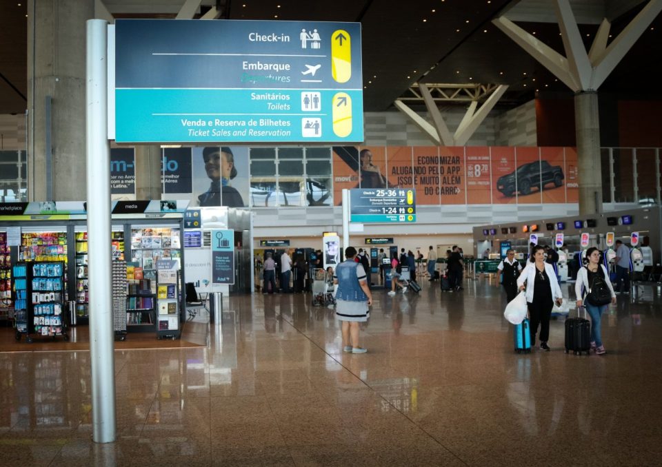 Suspeita de bomba interdita parte do aeroporto de Viracopos, em Campinas