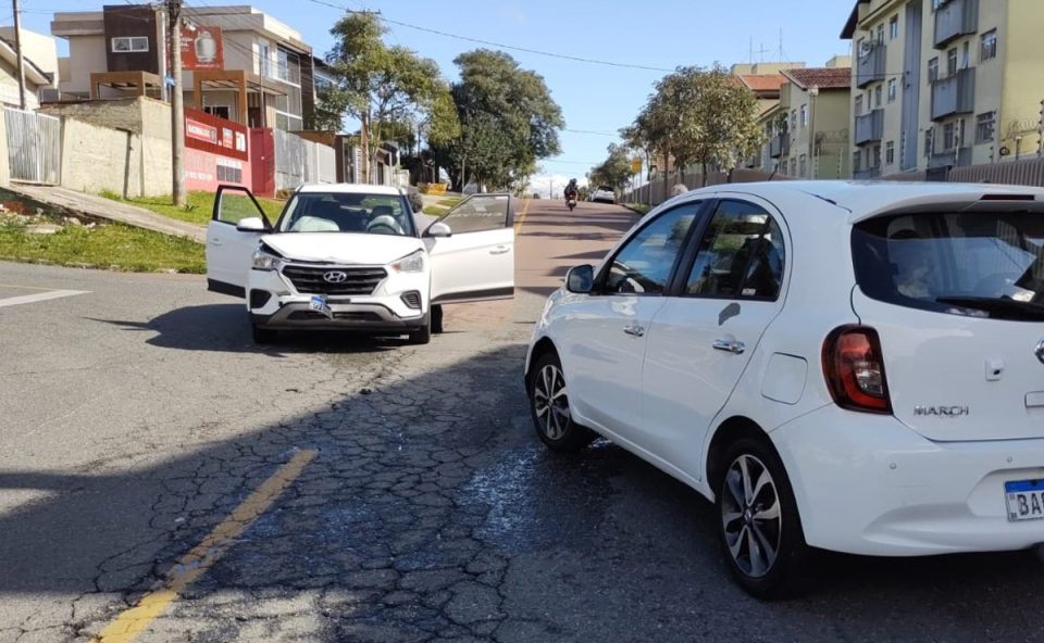 acidente-carros-guaira-curitiba
