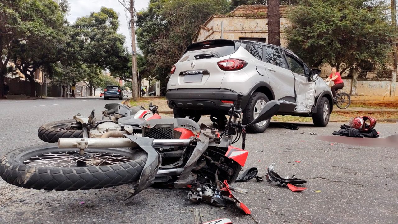 acidente-moto-captur-cruzamento-vila-izabel-curitiba-2
