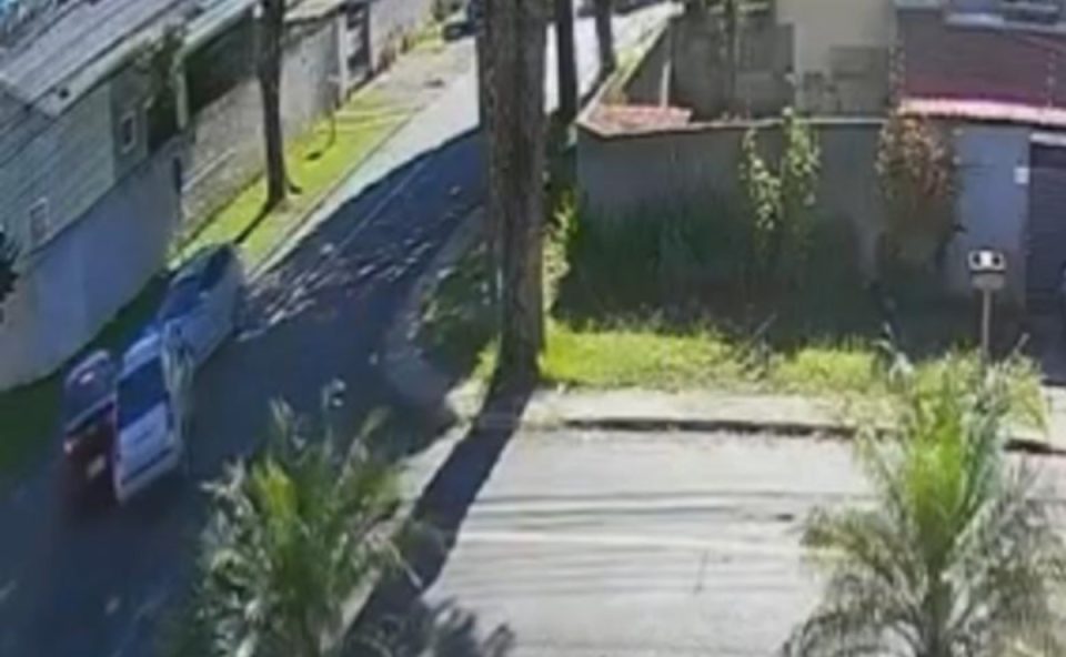 acidente-tres-carros-guaira-2