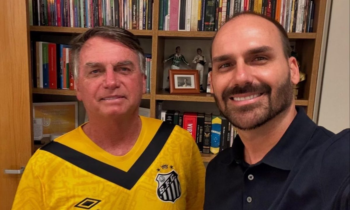 bolsonaro-diz-mandou-2-milhoes-filho-eduardo-eua