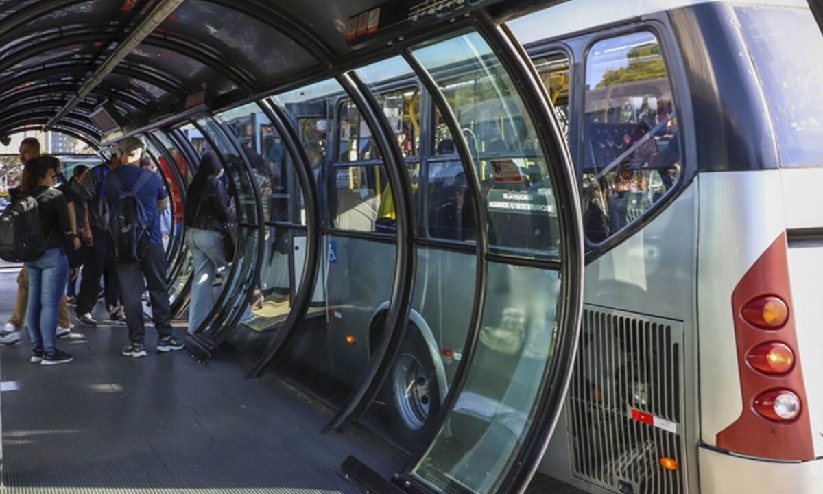 curitiba-quatro-novas-linhas-onibus-11