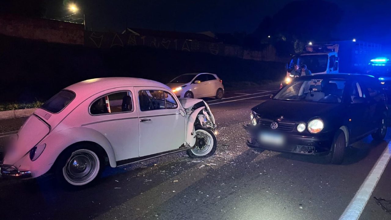 fusca na contramao br-277