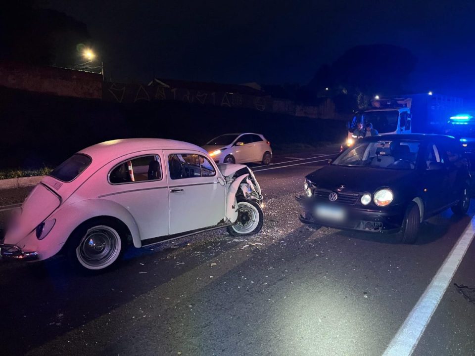 fusca na contramao br-277