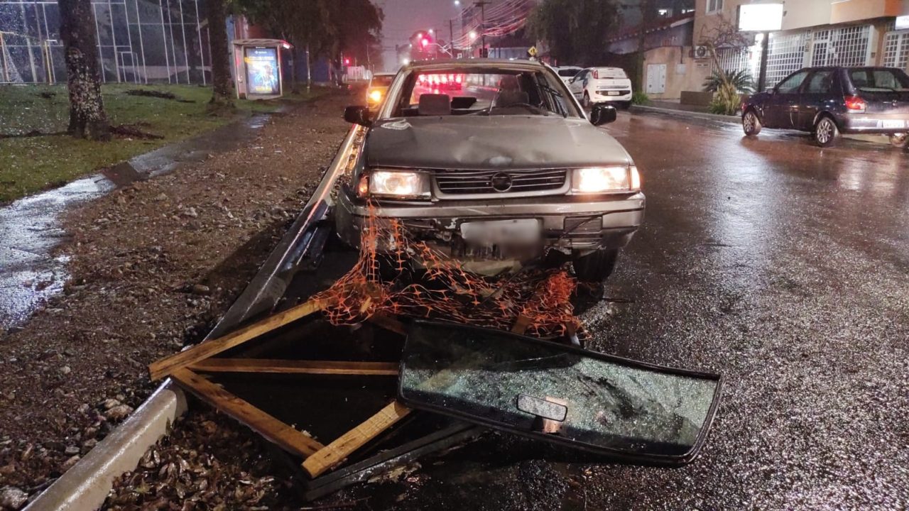idosos-feridos-batida-carro-manilha-2