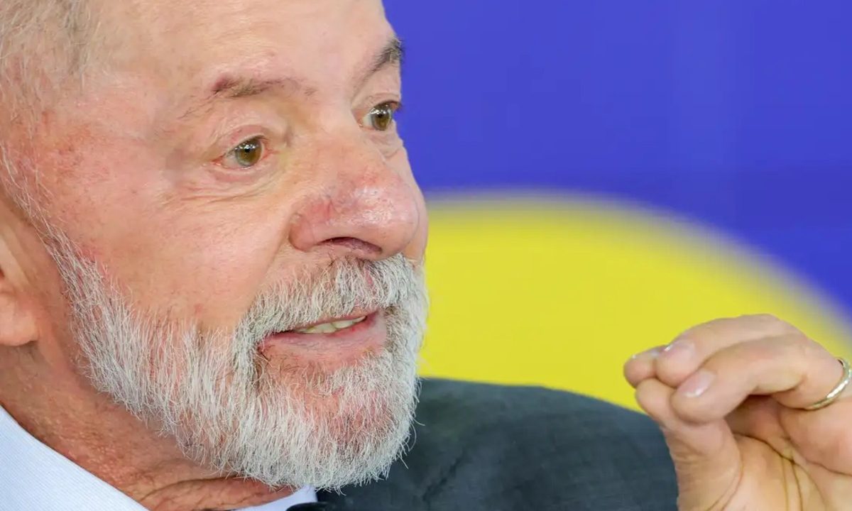 lula-discurso-mencoes-religiao-milagre-ele-ser-presidente