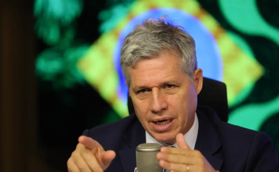 mst-acusa-governo-lula-inflar-dados-novos-assentamentos-ministerio-nega