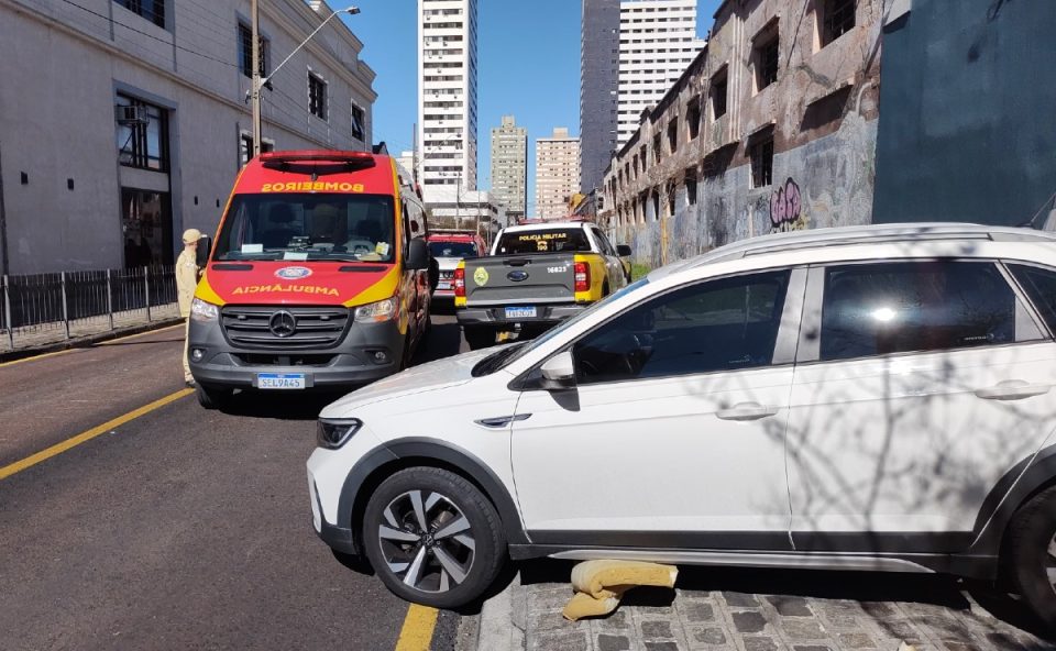 mulher-atropelada-estacionamento-curitiba-1