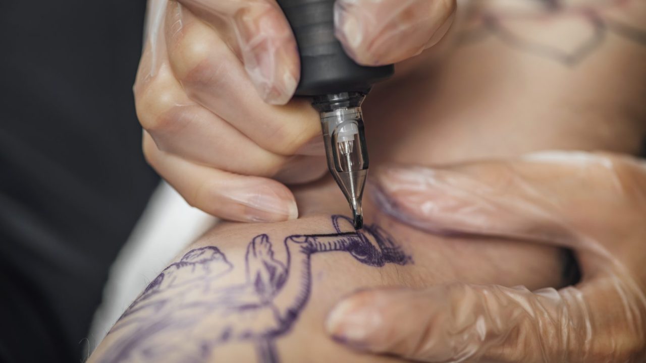 tatuador-curitiba-musica-desenhos-exclusivos