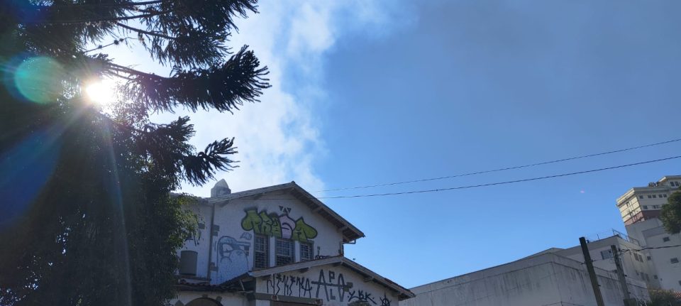 casarão-incendio-curitiba