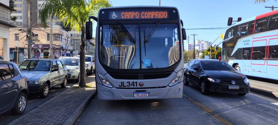 ciclista-insconciente-atingida-onibus-ligeirinho-curitiba-4