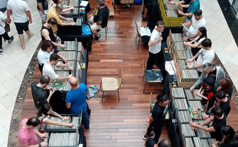 Feira de Vinil Especial Dia do Rock Curitiba