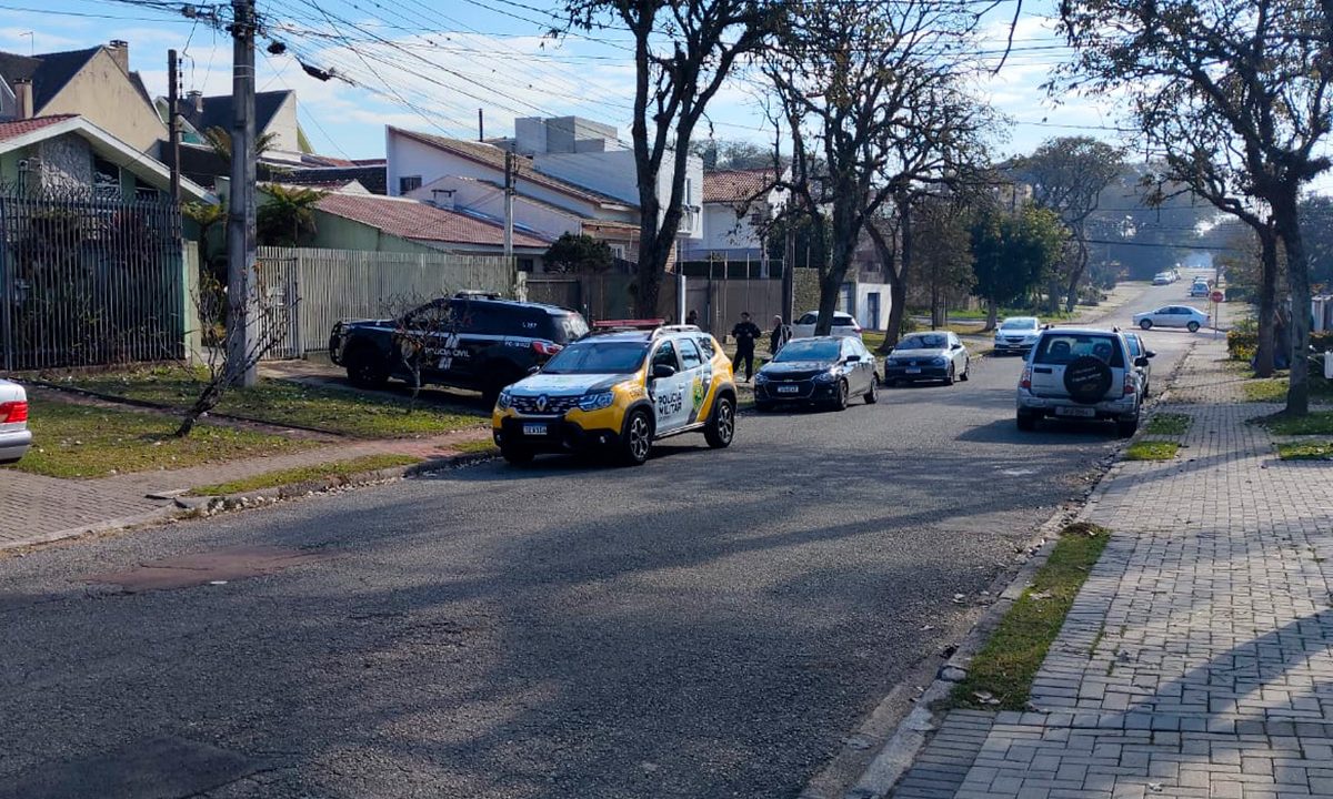 homem-foge-policia-prisao-delegacia-da-mulher-jardim-das-americas