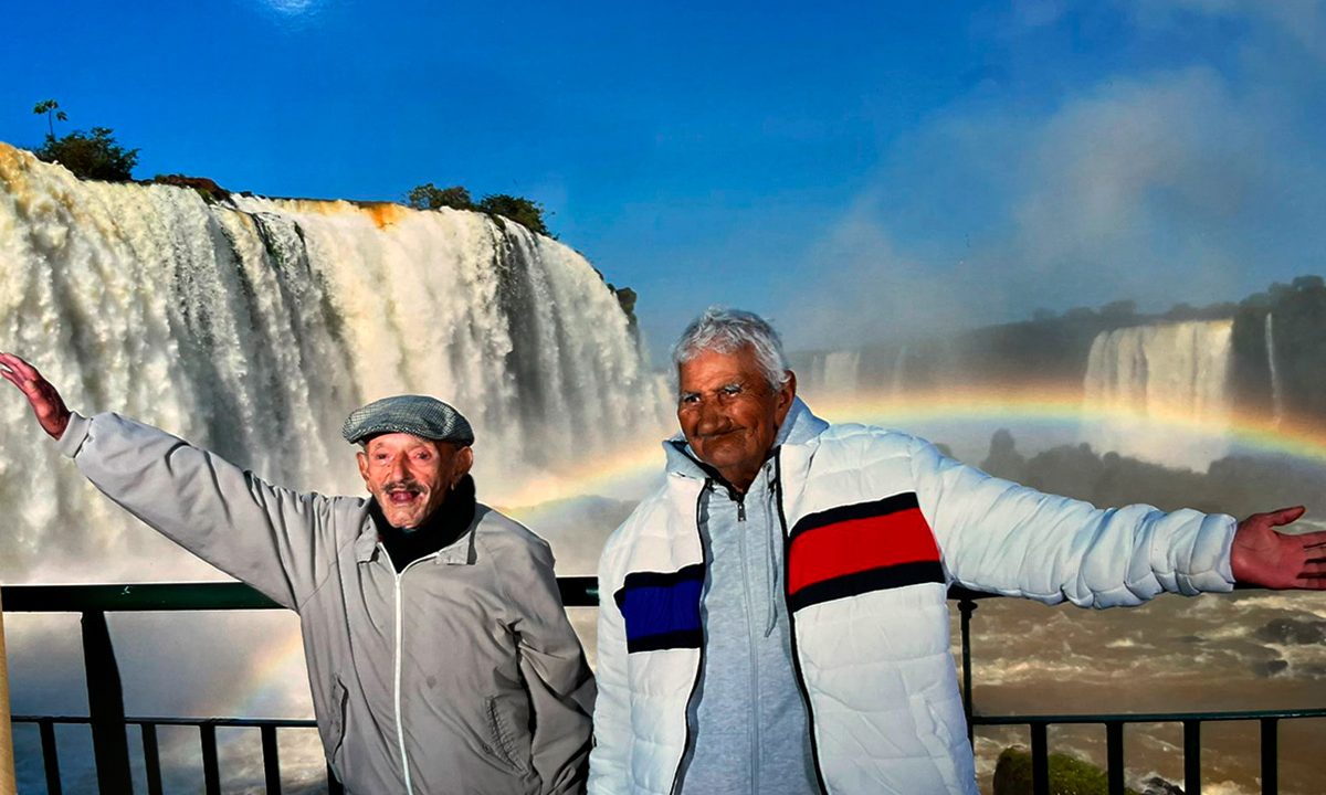 idoso-lar-de-idosos-taruma-realiza-sonho-cataratas